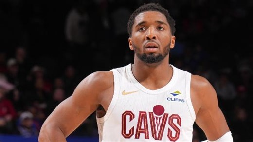 Donovan Mitchell drops 35 points to lead Cavs to victory