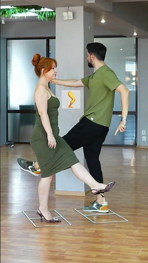 TUTORIAL - Elvis Presley - Jailhouse Rock