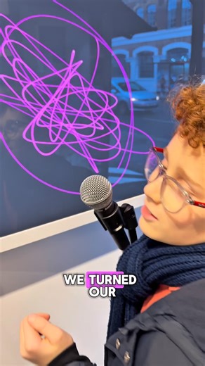 Vanessa • London Guides | Travel Tips on Instagram: "[AD] We’ve found one of the most thoughtful Christmas gifts you can give — and it’s truly one-of-a-kind. We recorded our heartbeats and transformed them into a personalised artwork. You can also record your voice, a favourite song, your child saying “I love you”, or any sound that means something to you. The result can be framed in different sizes or even turned into a necklace. ✨ Ours now sits in a really special place at home — a gift with s