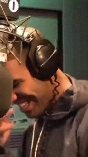 Aight I say uh #skype #drake