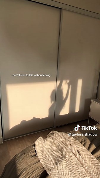 Emotional Cover of Harry Styles' 'Fine Line' by Jaïr