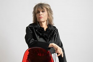 Chrissie Hynde Releading Duets Record Feat: Mark Lanegan, Lucinda Williams, Dave Gahan & More - Glide Magazine