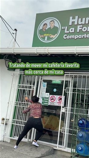 Sabemos que quieren que estemos más cerca de ustedes 💚 #humor #cafeteria #humitas #comida