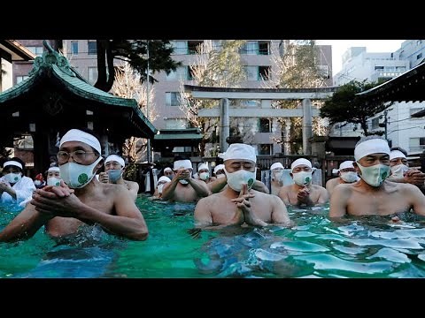 Japanese pray for good health in ice bath ritual
