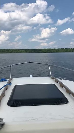 3.7 mercruiser (470) roaring at 3800 RPM