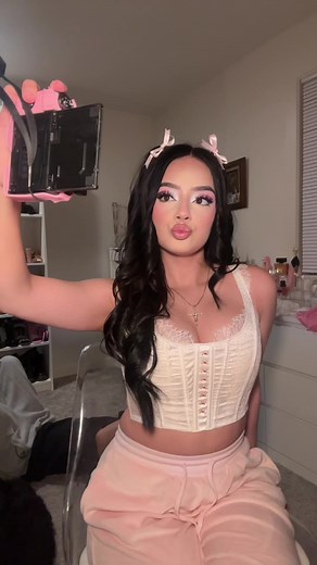 Self-Care & Finding Your Strength: Sofia Arrayales' Inspiring Message