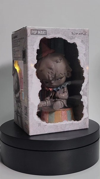 DIY Art Projects: Create Customized Surprise Boxes