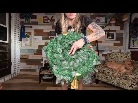 We LOVE This Pop-Up Christmas tree!