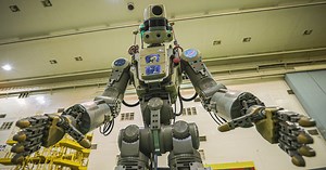 russia to send a humanoid robot in the commander's chair into space