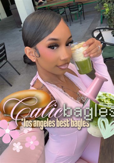 is calic bangles really worth the hype?🤔 I DEFINITELY THINK SO😋😝 EVERYTHING WAS SOOOO YUMMY 10/10!!! #food #foodie #foodtiktok #foodreview #mukbang