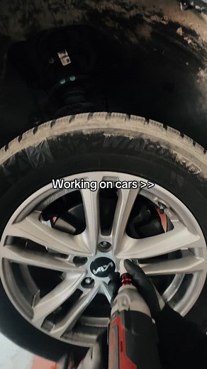 KFZ Mechatroniker Werkstatt Alltagsauto Tipps