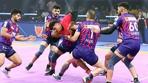 PKL 12: Ashu Malik Stars In 41-34 Victory Of Dabang Delhi Over Bengaluru Bulls - Watch Video Highlights | Outlook India