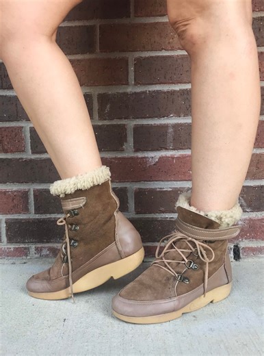 Rare Vintage 70s Cherokee Faux SHEARLING Lace up WEDGE BOOTS 8 Taupe Suede Leather Winter Boots Boho Hippie Faux Fur Platform Boots Retro - Etsy UK