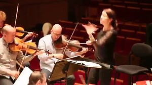 This is what PASSION looks like!!! Alondra de la Parra | Music Perez
