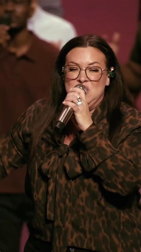 🙌 Every hand lifted, every heart united—because He’s God and He’s worthy of all our praise. 💙 There’s nothing more powerful than a congregation worshiping together, declaring the greatness of our God! ✨ 🎶 Watch the full worship service featuring @tarandagreene now on our YouTube channel. #BrooklynTabernacleChoir | The Brooklyn Tabernacle Choir