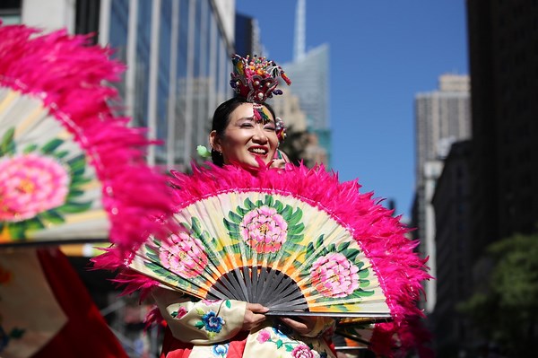 Koreatown comes alive with annual Korean Festival and Parade