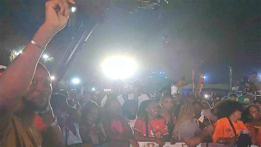 Vanoda jiti itai ayeee🔥🔥💯 Baba Harare at HKD MUSIC FESTIVAL2025 | Accerstustv