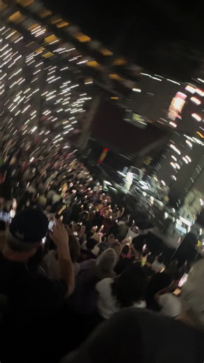 What a grear show! #farewwlltour