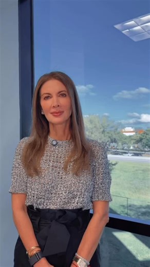 Dr Edith Anidjar | Trap Botox or Barbie Botox! One of our amazing treatments that you can get to relax your trapezoid muscles. 😊 | Instagram