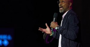 US comedian and Dave Chappelle mentor Tony Woods celebrates 35 years on stage at the Dubai Comedy Festival | The National