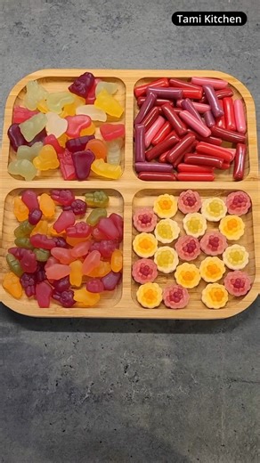 Yummy 🤤 Filling Platter with sweets #asmr #candy #halloween #shortsvideo #sweet #satisfying