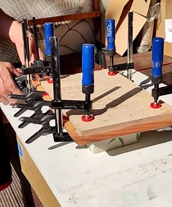 How to Customize Your Laptop With WOOD and EPOXY | MarmotaWorks