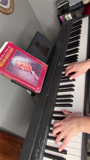 How to play Piano Intro for “WASHED” elevation worship #piano #elevationworship