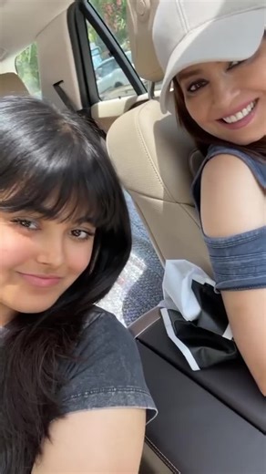 Mahima Chaudhary: A Bollywood Icon Unveiled