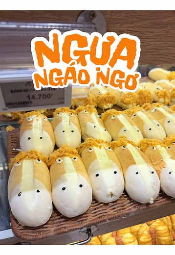 Trả lời @25Hz🐳 dạ Bánh Ngựa Ngáo Ngơ nhân phô mai béo ngậy mời khách iu đến AEON thử qua em nó nha 🥰🐴🫰 #nguangaongo #aeonbakery #AEON #banhnguangaongo #viral