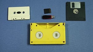 Stop Motion Evolution Memory Storage Devices Stock Footage Video (100% Royalty-free) 1042406728 | Shutterstock