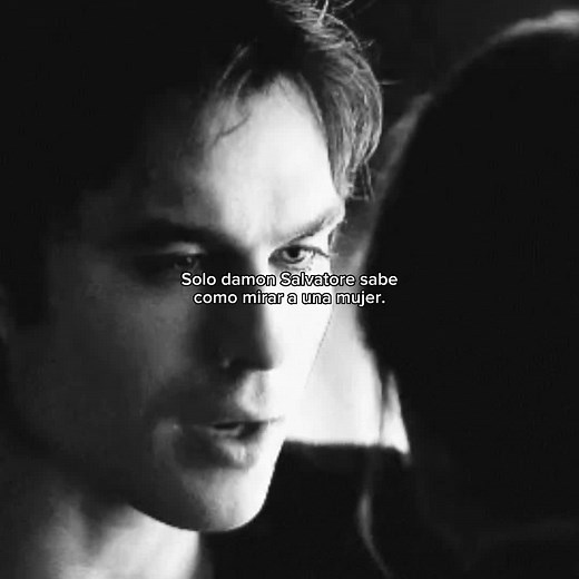 Damon Salvatore y Elena: Momentos Icónicos en The Vampire Diaries