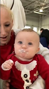 Elf Costumes: Adorable Girl & Woman Steal the Show! #shorts