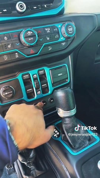 For sale . 2018 Jeep Wrangler 4x4 32,000 miles For more info call us at 7733761903 #customjeepwrangler @Jeep @Jeep Wrangler Sahara #jeep #wrangler#voiceeffects#wranglers#liftedtrucks#liftedjeeps#rims#ledlights#delaershiplife #chicago #illinois #forsale #finance . We have 20 jeeps in stock . High quality auto sales.