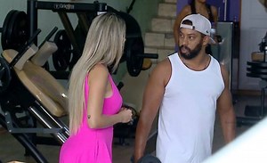 10M views · 10K reactions | Loira gata de academia quer dar uns beijos na catraca e marmanjo fica todo animado! -> Fique por dentro das melhores pegadinhas na página do Te Peguei | Te Peguei | Facebook