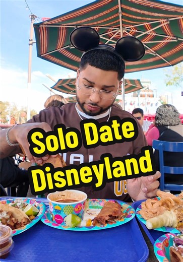 Disneyland Solo Date #dayinmylife #mukbang #alone #foodie #vlog | Disneyland