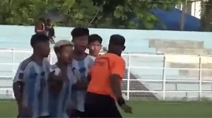 Referee And Players Broke Into Ugly Brawl In Football Match In India. Video Viral
