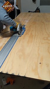 Howto cut a Straight line everytime using #affordable #tracksaw #accucut #diy #tips #woodwork #howto #straightline | DIY Home Lyfe