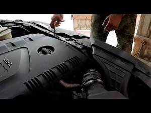 Demontaż zderzaka - Audi A4 B8