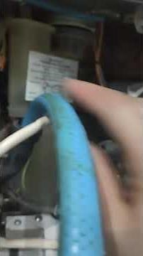 Worcester Greenstar 28i Junior Draining the boiler.