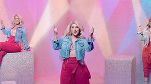 Australia! My new single No Excuses is out now, listen here 🎉 | Meghan Trainor
