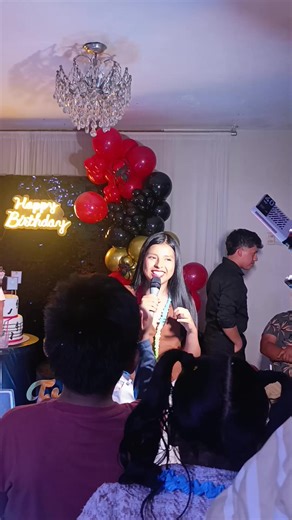 Cumpleaños de Stiven Franco: Celebración y Música