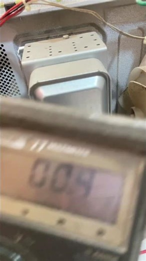 Pruebas de un magnetron que está en buenas condiciones de operación