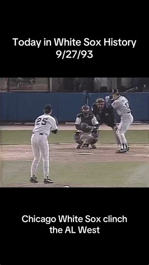 1993 In front of a capacity crowd at the new Comiskey Park, the White Sox won the Western Division by beating Seattle, 4-2. Bo Jackson clubbed a towering, three-run blast just dropping over the wall in left that was the difference in the game. The homer capped off an incredible comeback season for one of the finest athletes in history. Also in this game, Sox starting pitcher Wilson Álvarez saw his streak of 31 consecutive shutout innings snapped when Seattle got to him for two runs in the eighth