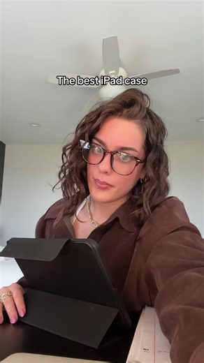 Top Affordable iPad Case with Magnetic Features