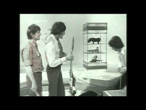 Tony Hicks On Blue Peter 1970 !