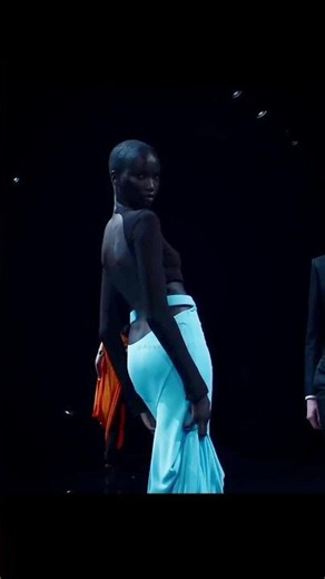 #anokyai for #tomford #ss26 🤍🙇‍♀️💙 #supermodel #catwalk #runway #fashion #fyp #explore #ytshorts