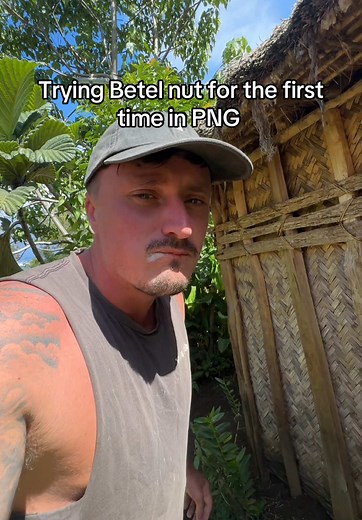 Trying Betel Nut in Papua New Guinea: My First Experience