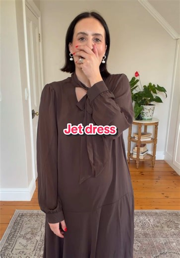 Trying on Jet Dress: 1920s Style Review