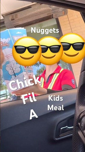 CHICK FIL A CHICKEN NUGGETS KIDS MEAL & ICE CREAM TREAT #chickfila #chickennuggets #fastfood