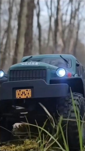 1940s Dodge Power Wagon SCX24 RC Crawler